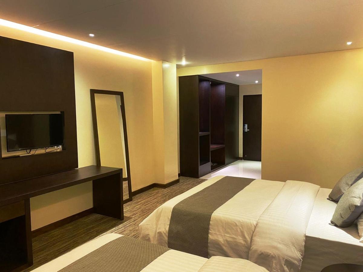 Richmond Hotel Sylhet Exterior photo