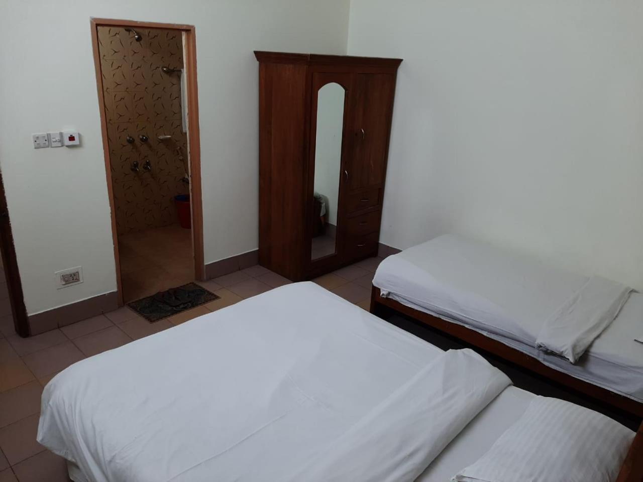 Richmond Hotel Sylhet Exterior photo